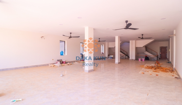 Commercial Building for Rent near Old Market, Siem Reap city