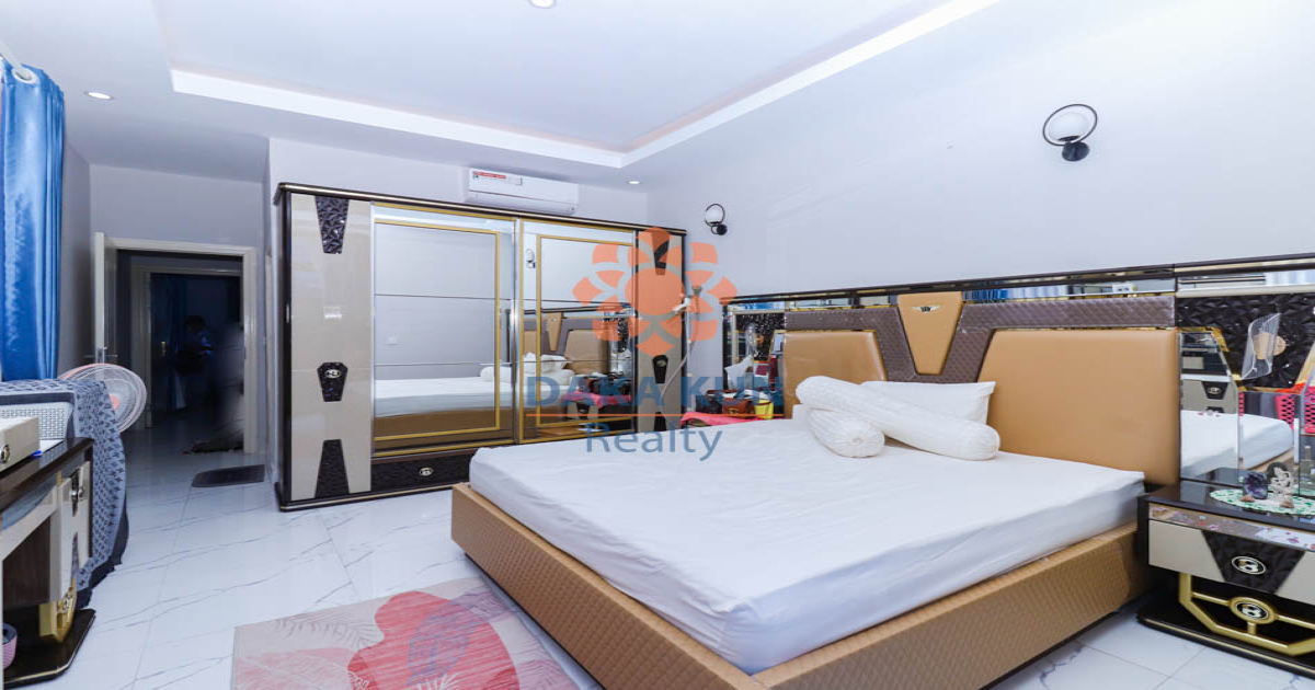 4 Bedrooms House for Rent in Siem Reap City-Sala Kamreuk