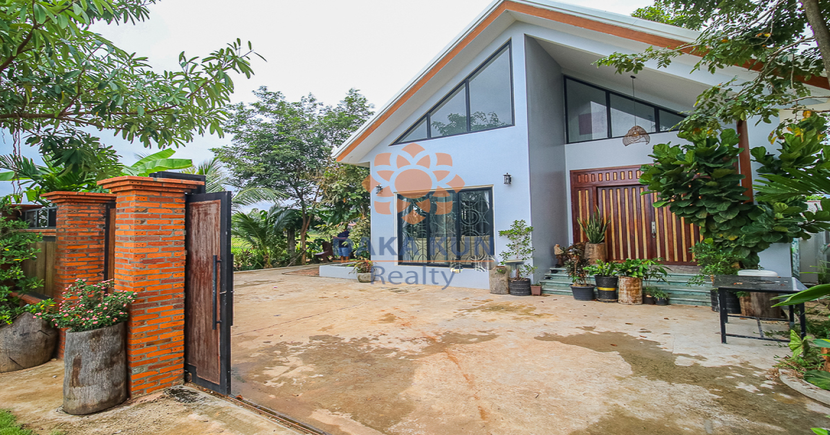 3 Bedrooms House for Rent in Siem Reap City, Chreav