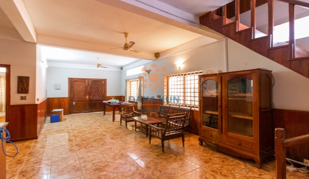 6 Bedrooms House for Rent in Siem Reap - Riverside