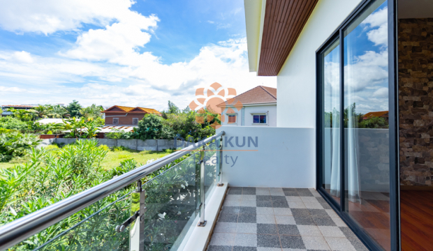 Modern Villa for Sale in Siem Reap city-Svay Dangkum