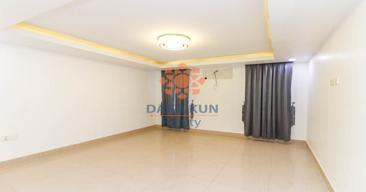 5 Bedrooms House for Rent in Siem Reap City - Sla Kram