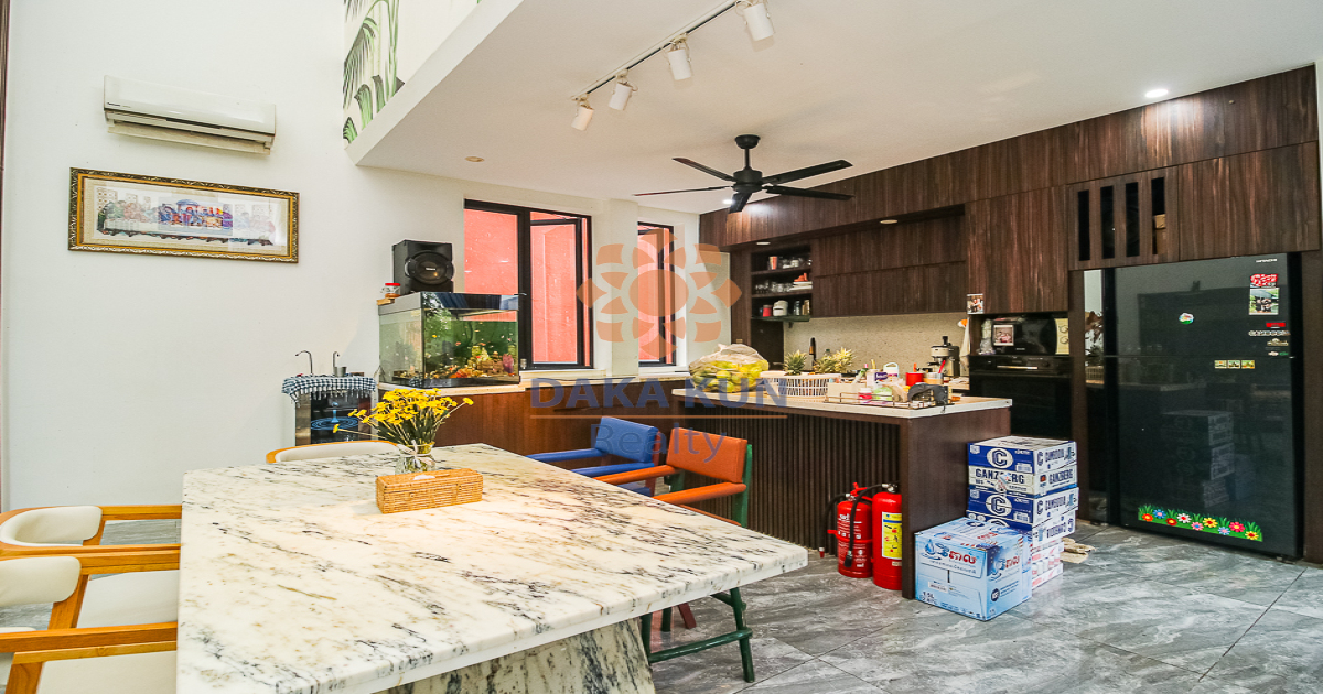 4 Bedrooms House for Sale in Siem Reap City, Svay Dangkum