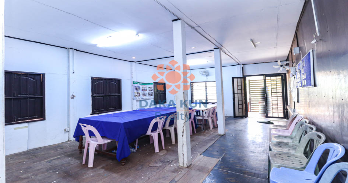 4 Bedrooms House for Rent in Siem Reap City - Svay Dangkum