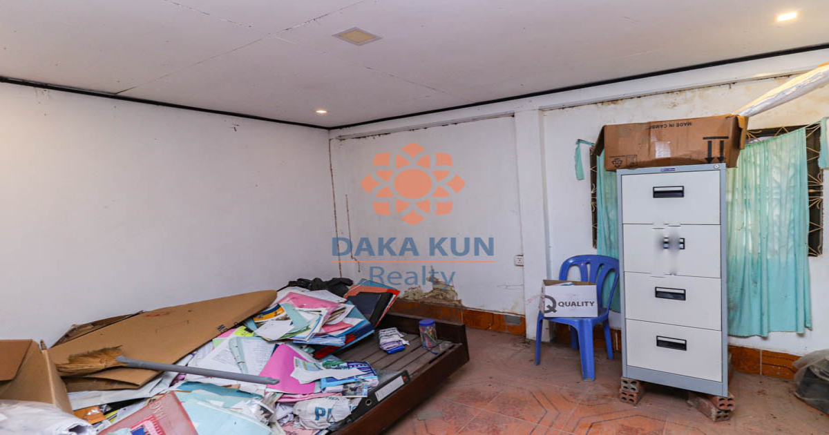 4 Bedrooms House for Rent in Siem Reap City - Svay Dangkum