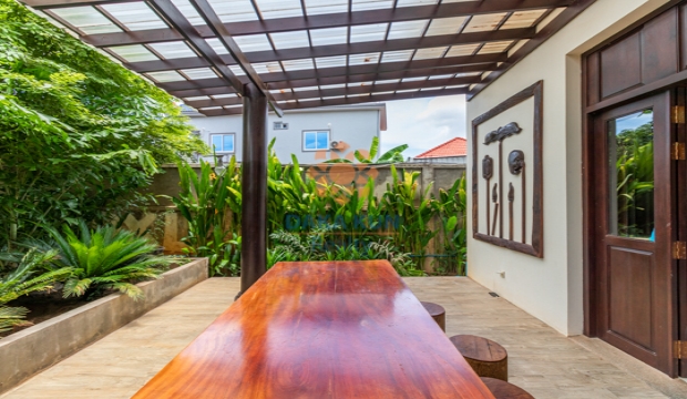 Modern Villa for Sale in Siem Reap - 2 mins from National Rd 06