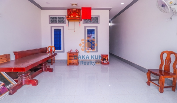 5 Bedrooms House for Sale in Siem Reap-Svay Dangkum
