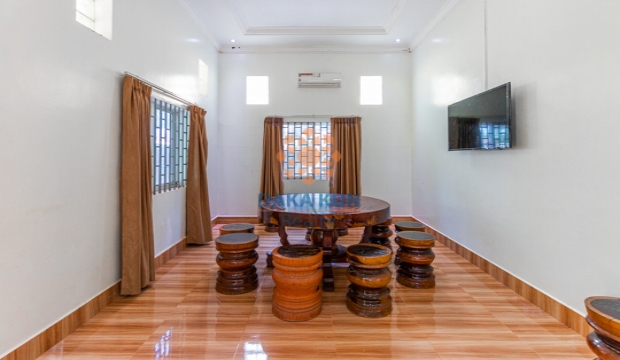 2 Bedrooms House for Rent in Siem Reap-Sala Kamreuk