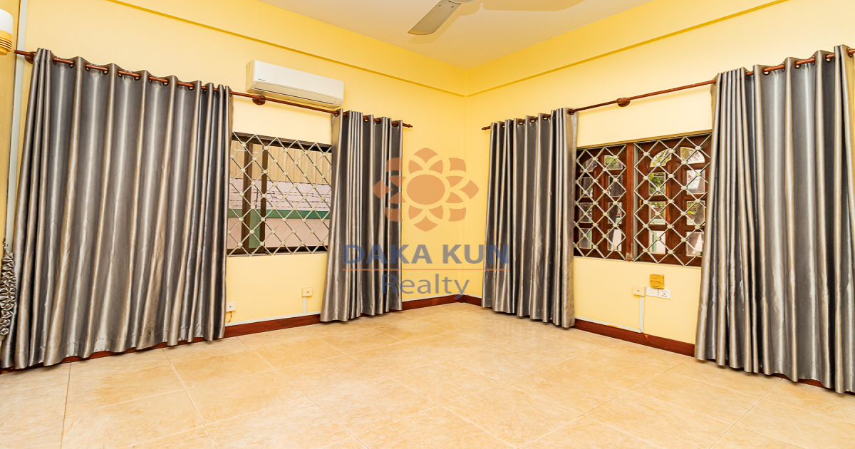 5 Bedrooms House for Rent in Siem Reap City, Sala Kamreuk