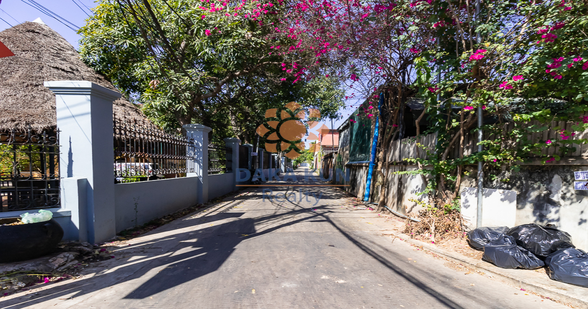 Commercial Space for Rent in Siem Reap City, on Bamboo Street