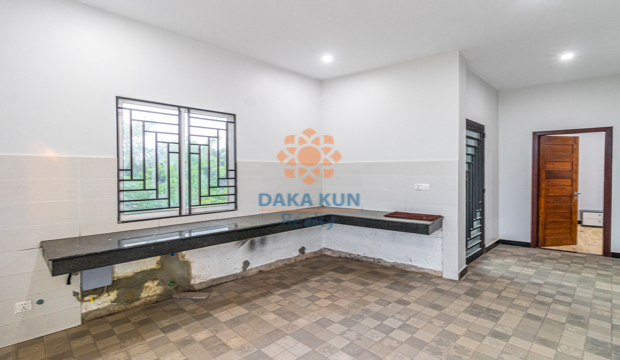 3 Bedrooms Apartment for Rent in Krong Siem Reap-Svay Dangkum