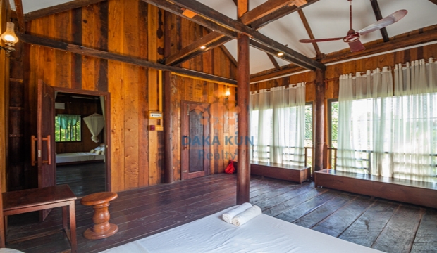 3 Bedrooms Wooden House for Rent in Siem Reap