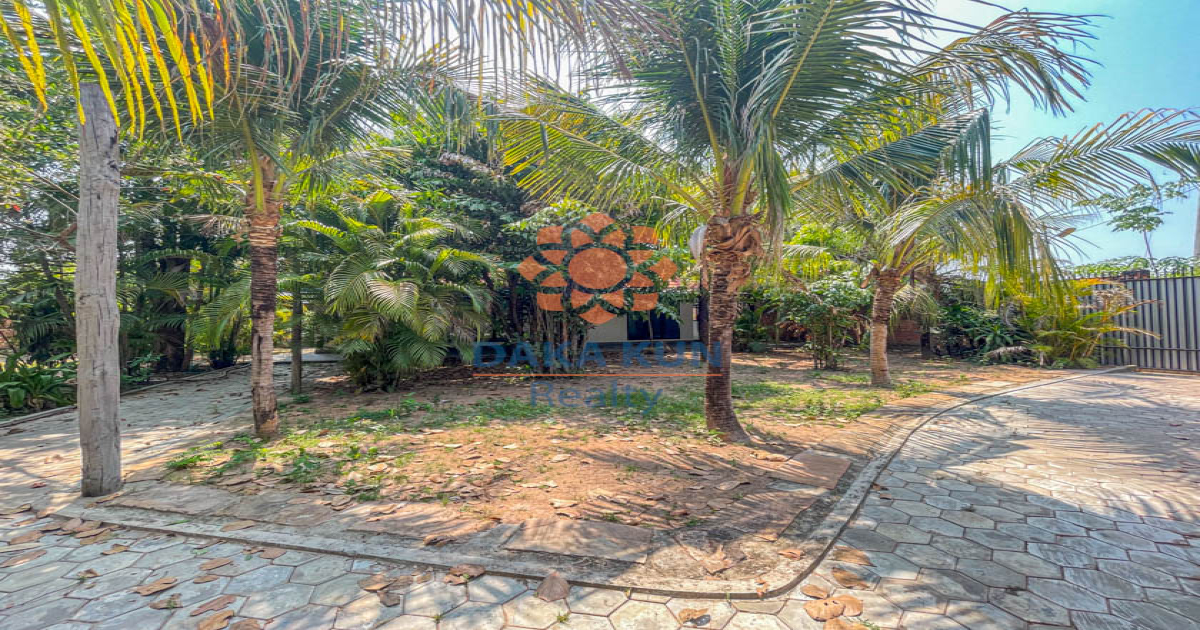 Urgent Sale, Land in Siem Reap City Behind Makro near Khnar