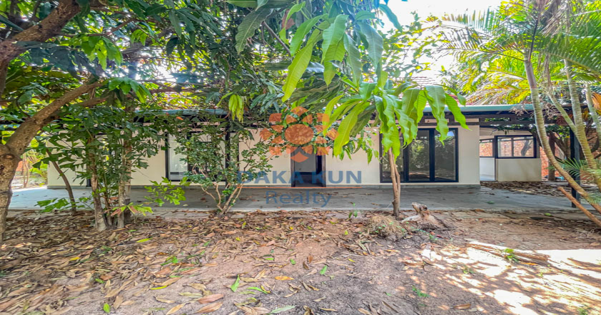 Urgent Sale, Land in Siem Reap City Behind Makro near Khnar