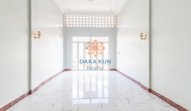 5 Bedrooms House for Rent in Krong Siem Reap-Svay Dangkum