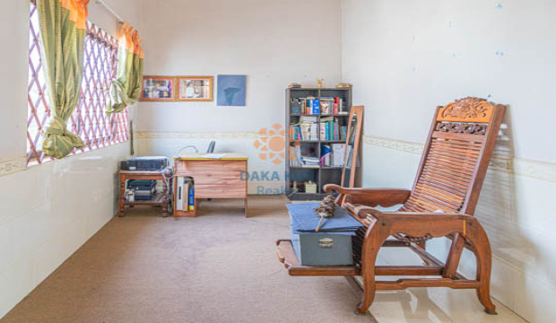 5 Bedrooms House for Rent in Krong Siem Reap-Svay Dangkum