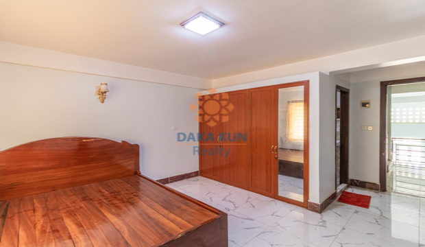 5 Bedrooms House for Rent in Krong Siem Reap-Svay Dangkum