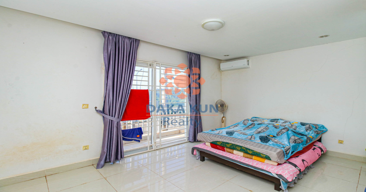 3​ Bedrooms House for Sale in Siem Reap City, Svay Dangkum