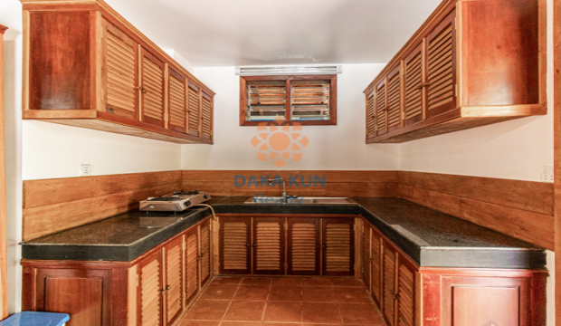 2 Bedrooms Wooden House for Rent in Krong Siem Reap-Sala Kamraeuk