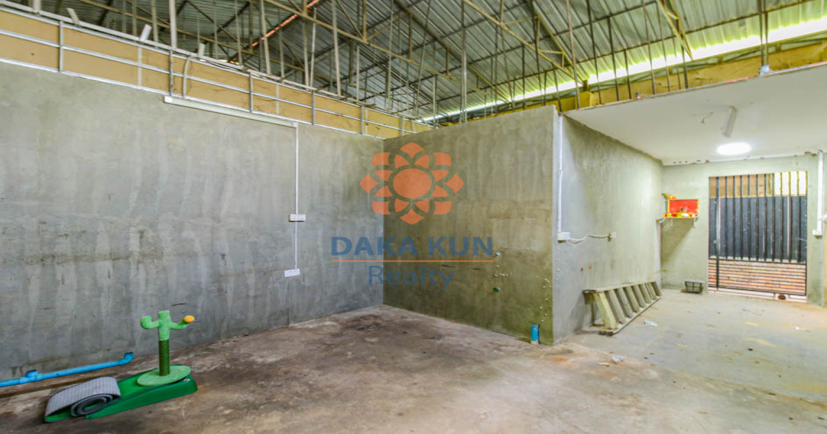 Shared Space for Rent on Chocolate Road, in Siem Reap City