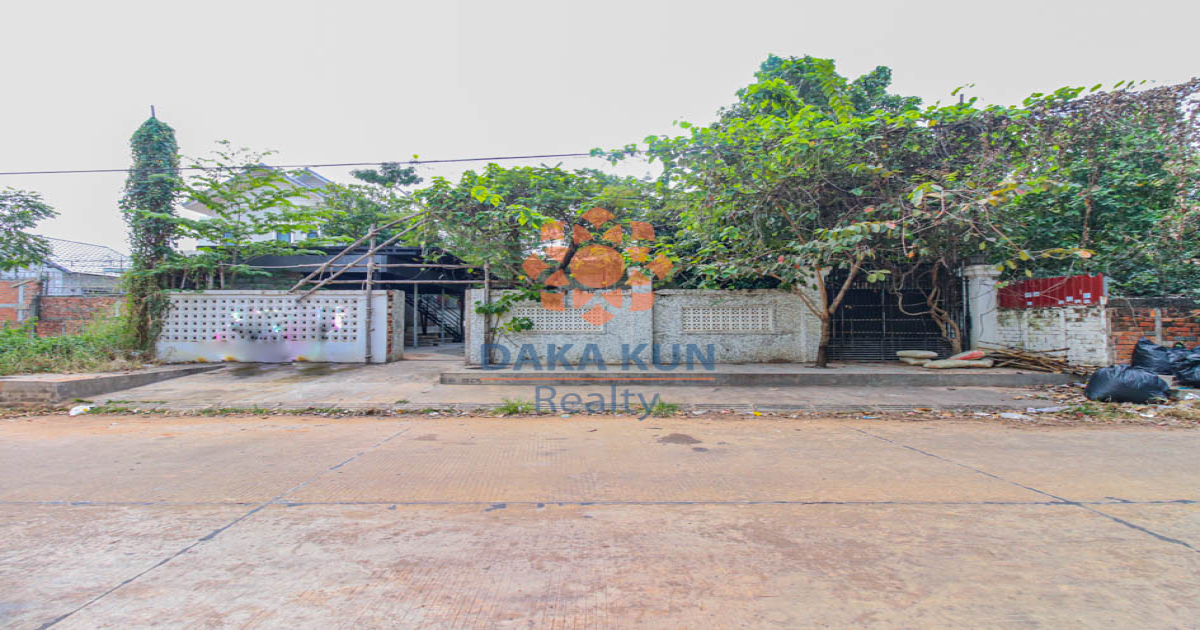 Shared Space for Rent on Chocolate Road, in Siem Reap City
