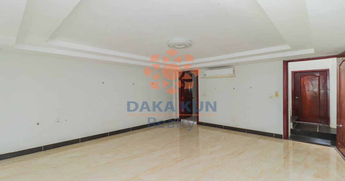 2 Bedrooms House for Sale in Siem Reap City, Sangkat Svay Dangkum