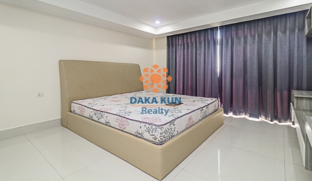 2 Bedrooms Apartment for Rent with Pool in Siem Reap-Svay Dangkum