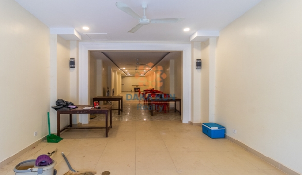 Shophouse for Rent on Sivutha Road, Siem Reap city