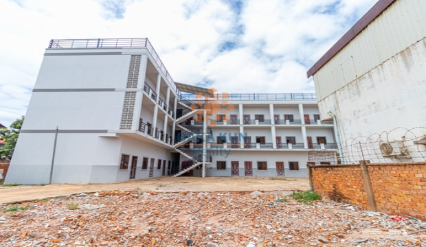 Commercial Building for Rent near Psa Leu, Siem Reap