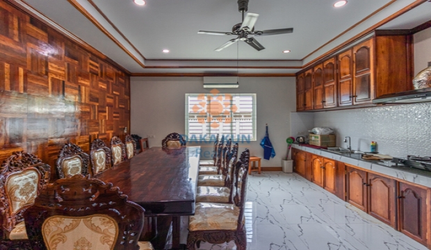 7 Bedrooms House for Rent in Siem Reap - Svay Dangkum