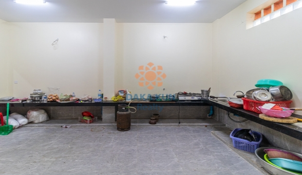 Shophouse for Rent on Sivutha Road, Siem Reap city