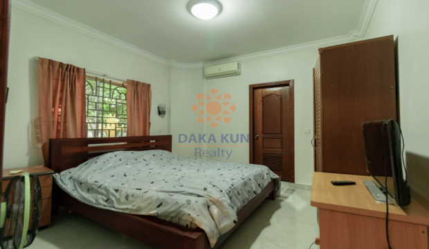 3 Bedrooms House For Rent In Siem Reap City-Sala Kamreuk
