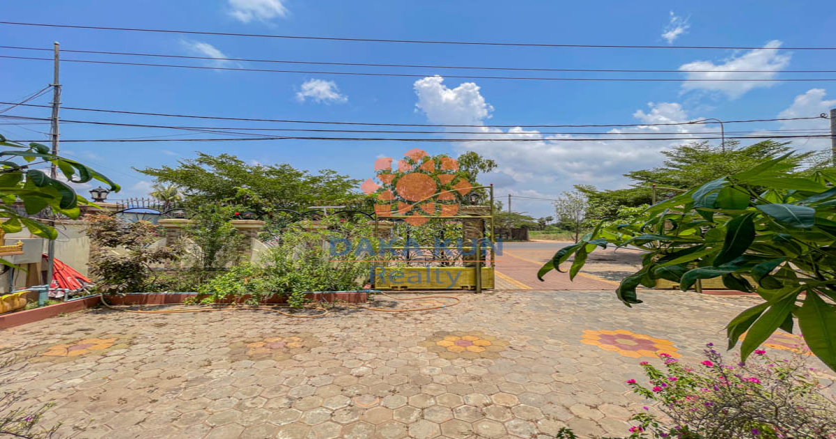 House for Sale in Siem Reap City, Sala Kamreuk