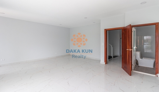 House for Sale in Siem Reap-Svay Dangkum