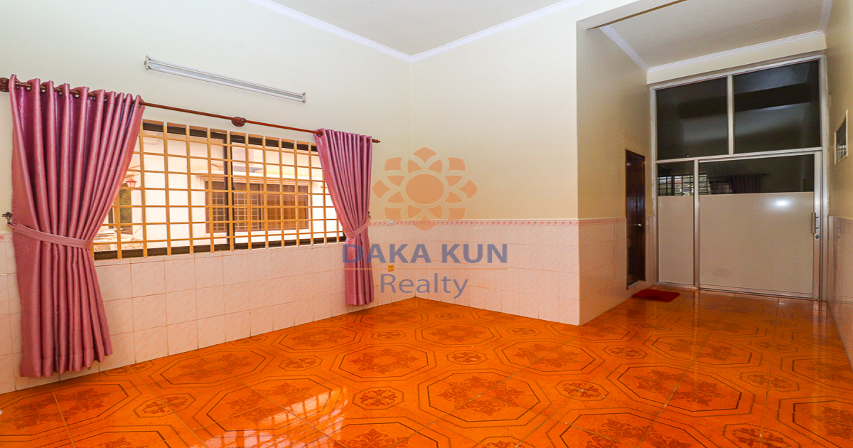 8 Bedrooms House for Rent in Siem Reap City, Svay Dangkum