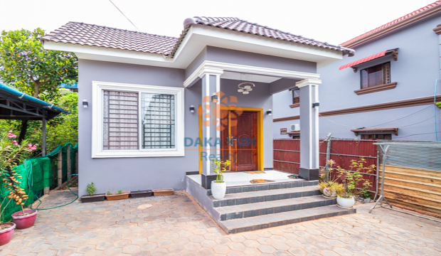 2 Bedrooms House for Rent in Krong Siem Reap-Svay Dangkum