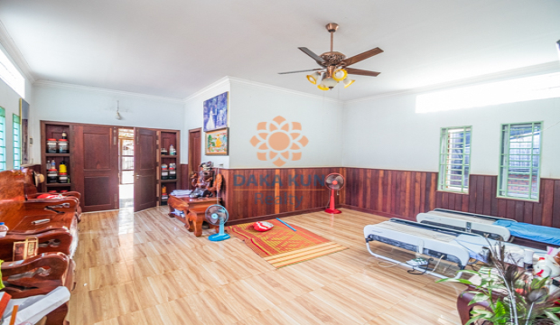 7 bedrooms House for Rent in Svay Dangkum-Siem Reap city