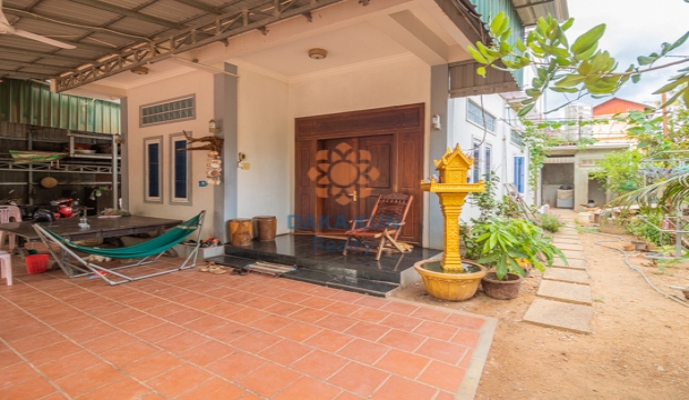 7 bedrooms House for Rent in Svay Dangkum-Siem Reap city