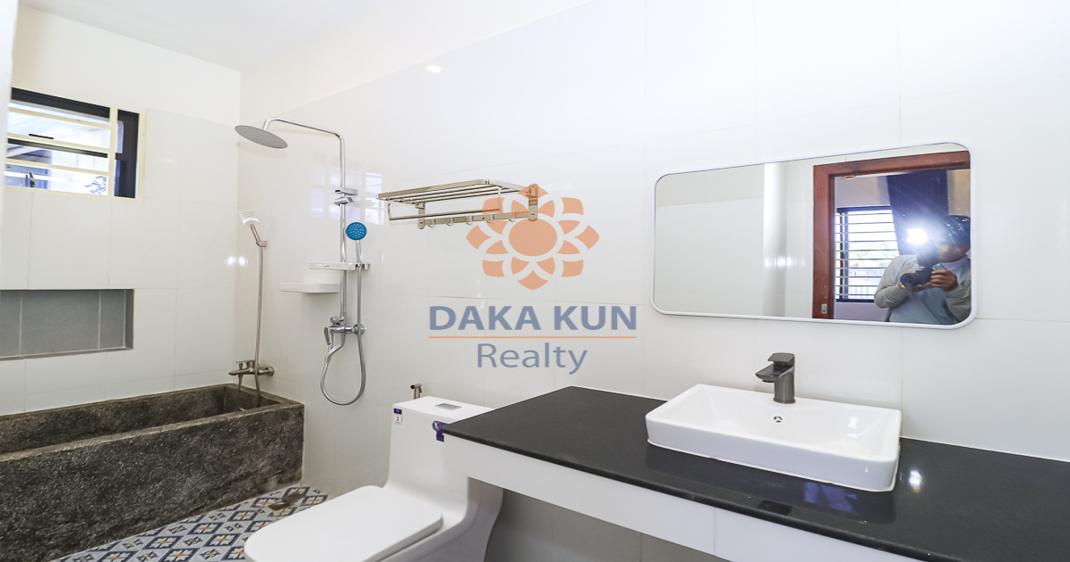 2 Bedrooms House for Rent in Siem Reap City, Sangkat Sala Kamreuk