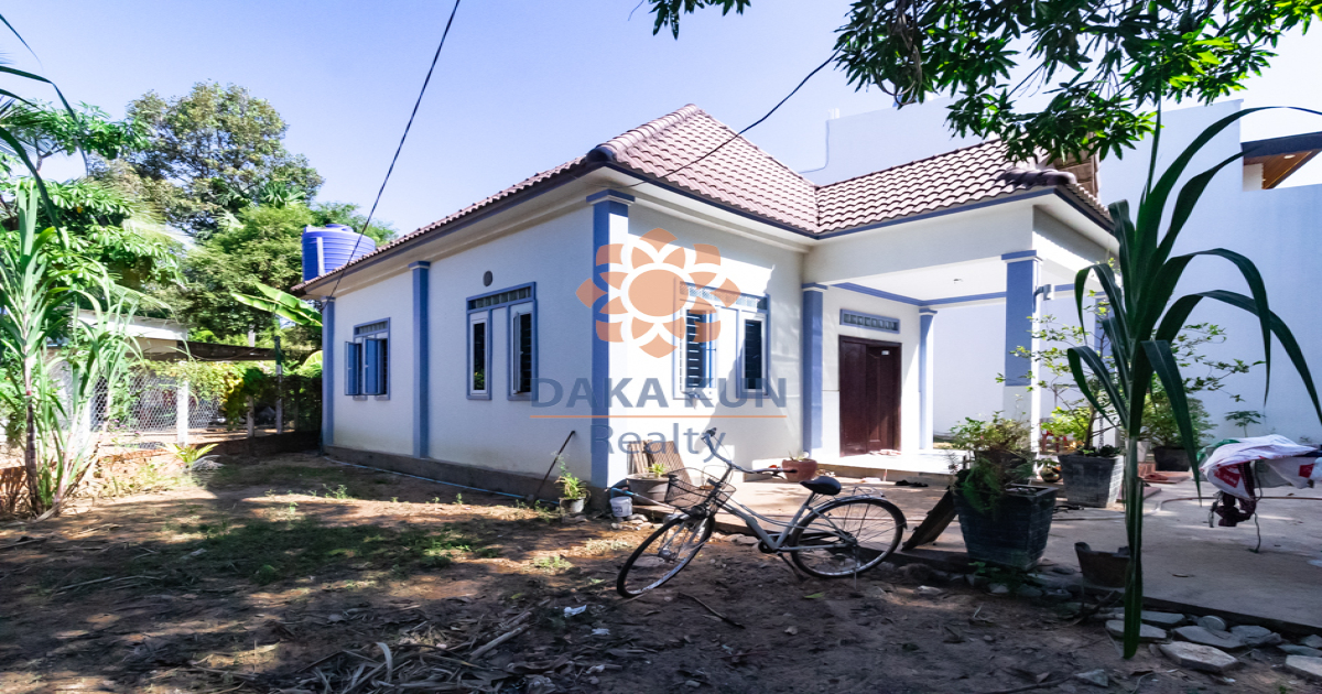 2 Bedrooms House For Rent In Siem Reap City-Sala Kamreuk