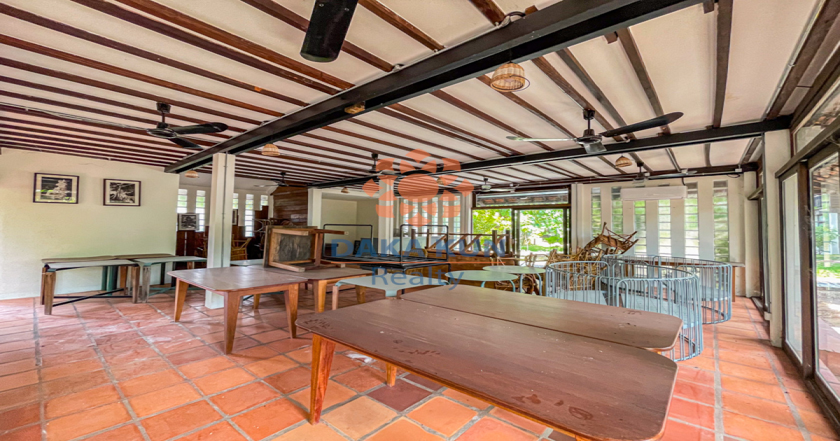 Restaurant for Rent on Chocolate Rd, in Siem Reap City