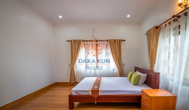 4 Bedrooms House for Rent in Siem Reap-Sla Kram