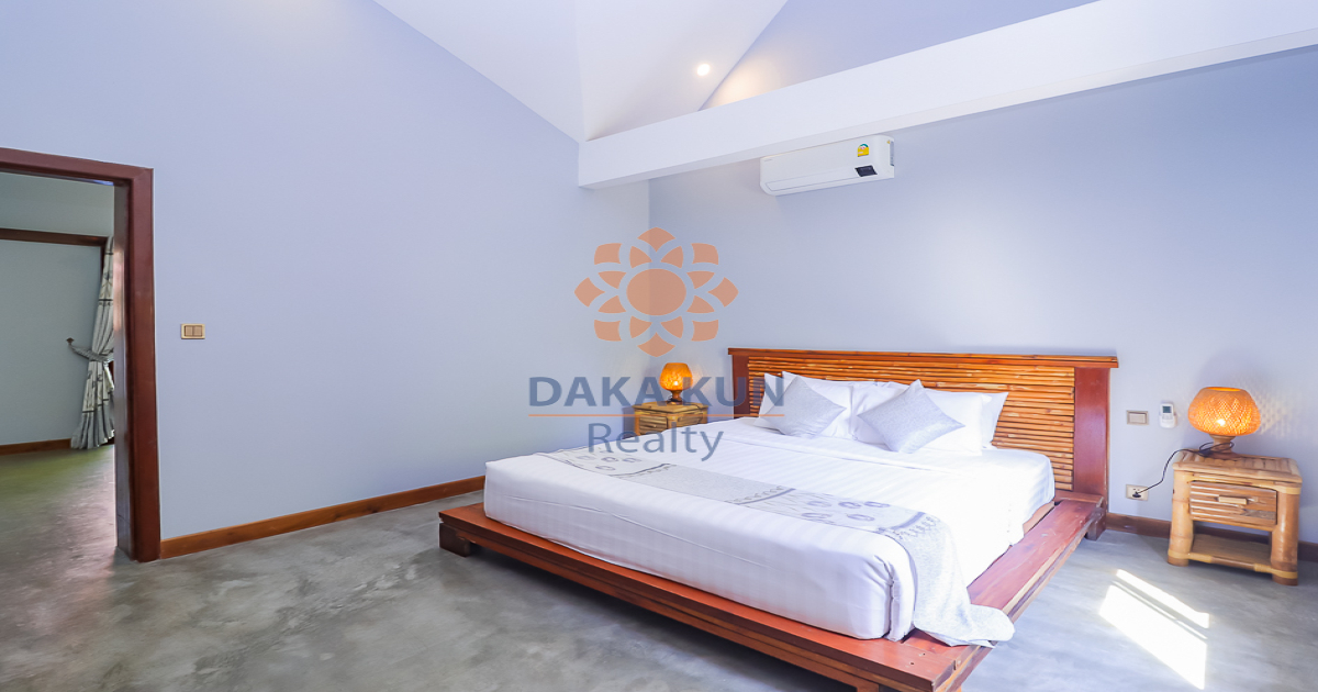 Villa with Private Swimming Pool for Rent in Siem Reap City, Sala Kamreuk