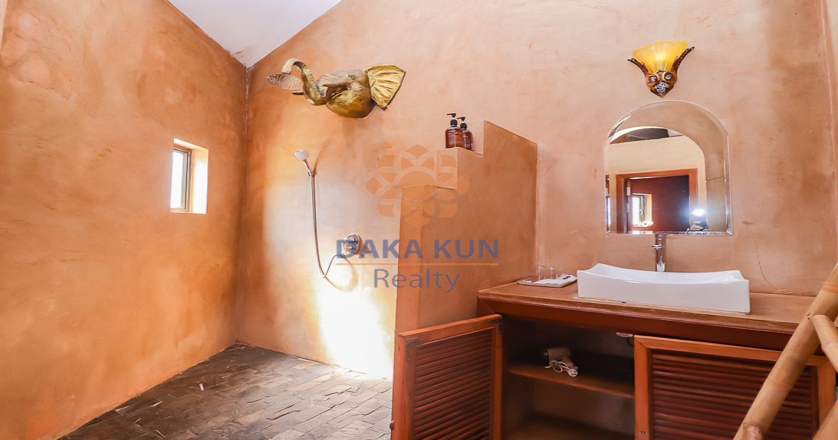 Villa with Private Swimming Pool for Rent in Siem Reap City, Sala Kamreuk