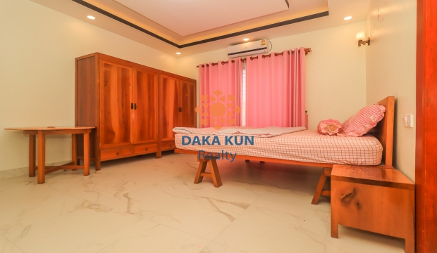 Urgent Sale, 4 Bedrooms House near Wat Bo, Siem Reap