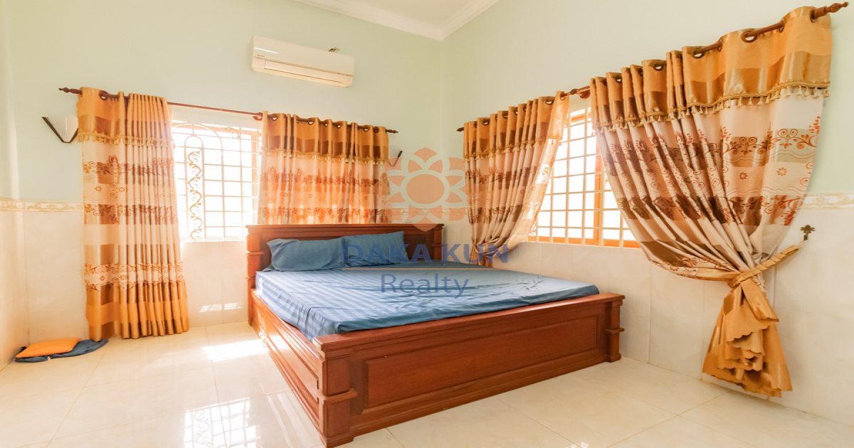 6 Bedrooms House for Rent in Siem Reap City, Sala Kamreuk