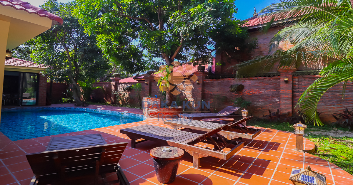 Villa with Private Swimming Pool for Rent in Siem Reap City, Sala Kamreuk