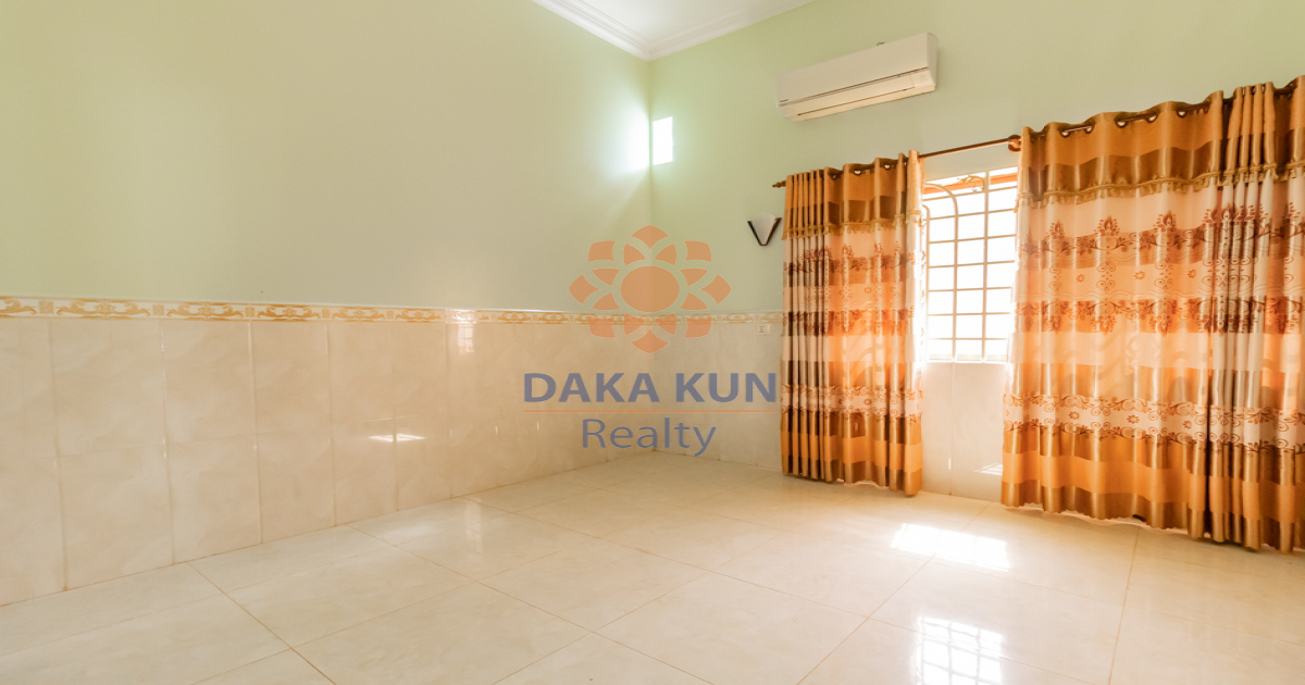 6 Bedrooms House for Rent in Siem Reap City, Sala Kamreuk