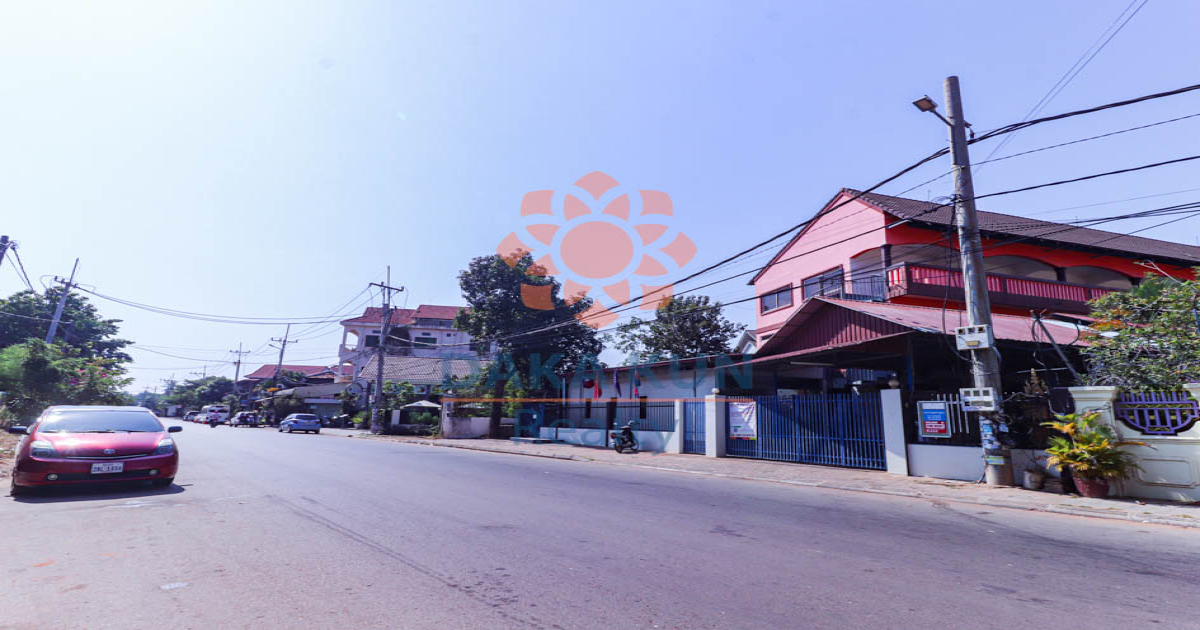 Land and Building for Sale in Krong Siem Reap-Sala Kamreuk