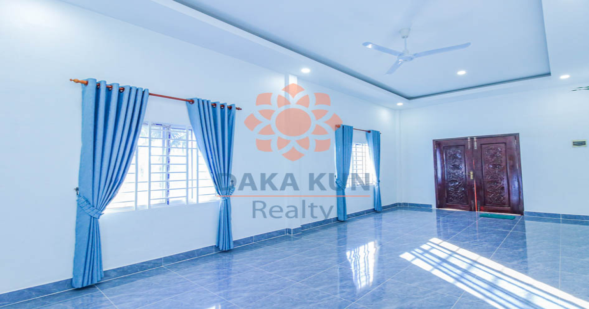 2 Bedrooms House for Rent in Siem Reap City, Sala Kamreuk